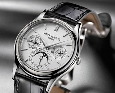 導致泰格豪雅手表表殼劃痕的幾個因素？