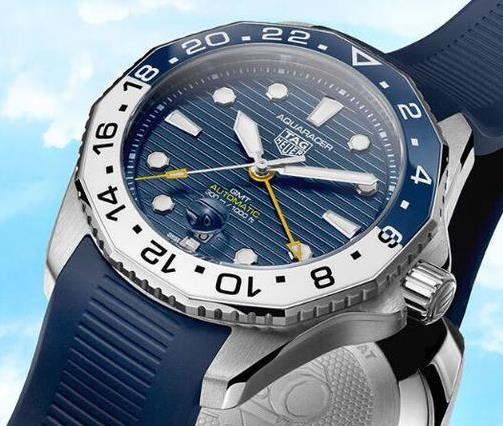 黑曜石與萬年歷的完美結合（泰格豪雅手表）（圖）