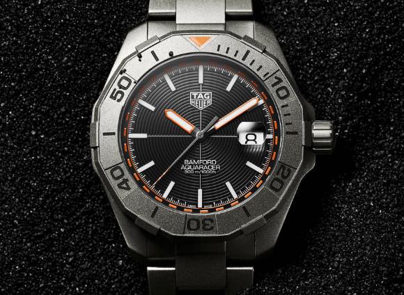 泰格豪雅手表更換表盤(如何操作簡單快捷)